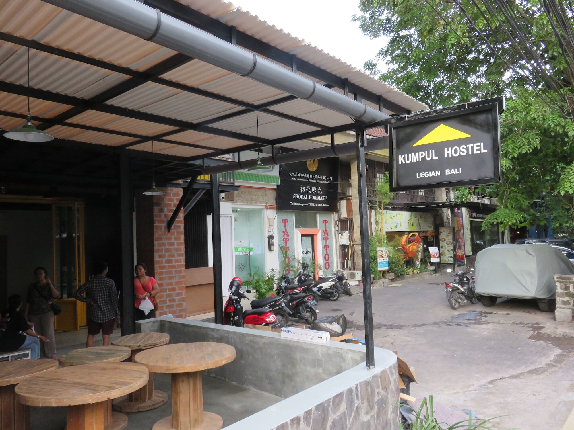 Kumpul Hostel Kuta Легіан Екстер'єр фото